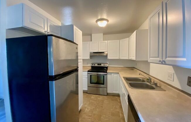 Villas At Casa De Oro Apartments