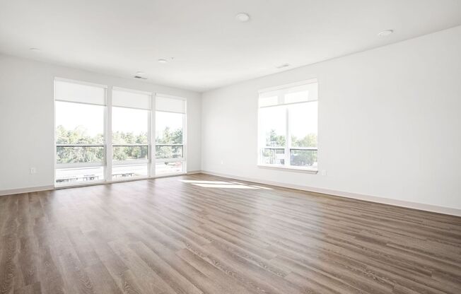 2 beds, 2 baths, 1,649 sqft, $2,785, Unit 833 W Main St #205