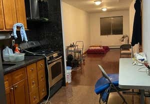 Studio, 1 bath, 405 sqft, $1,700, Unit 2B