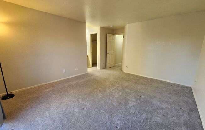 3 beds, 2 baths, $2,300