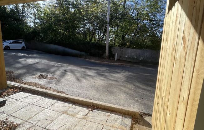 1 bed, 1 bath, 630 sqft, $950, Unit #16