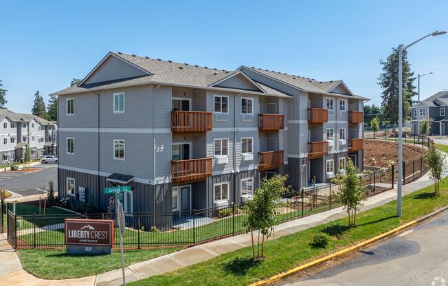 LIBERTY CREST APARTMENTS