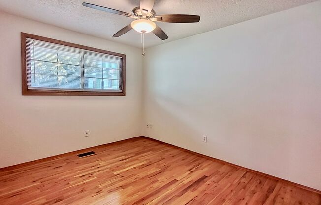 3 beds, 1 bath, $2,395