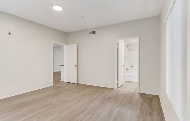 2 beds, 1 bath, 695 sqft, $3,498, Unit 208