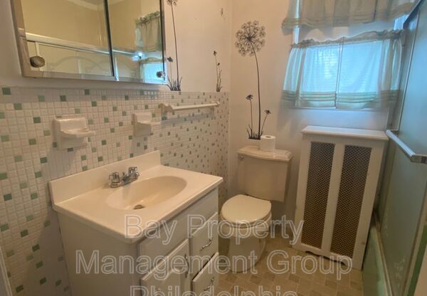 710 Darby Rd #2