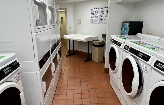 1 bed, 1 bath, 613 sqft, $2,600, Unit 504