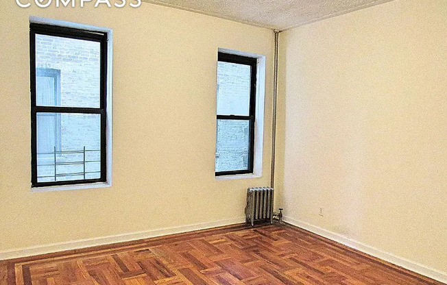 32 48 30 ST