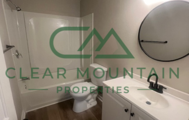 3 beds, 2 baths, 1,300 sqft, $1,750, Unit 1 EC