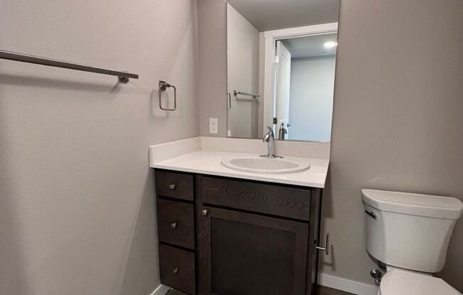 Studio, 1 bath, 484 sqft, $1,550, Unit 706