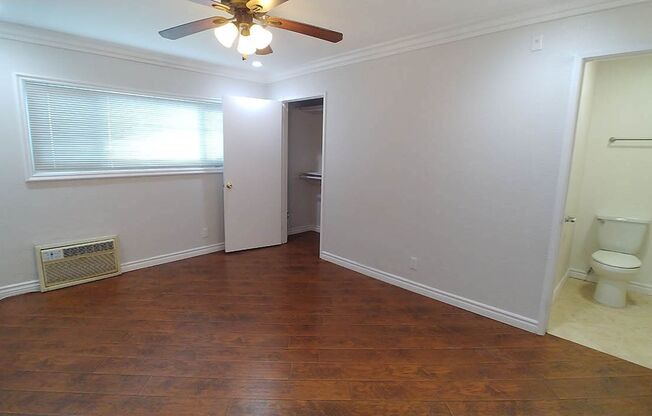 2 beds, 2 baths, 940 sqft, $2,895, Unit 406