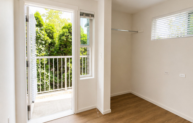 Studio, 1 bath, 175 sqft, $1,265, Unit 4212