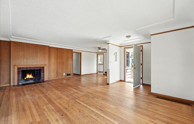 Spacious, Newly Renovated 5-Bedroom Home Near University of Portland - Available for Showings 6 Days a Week!