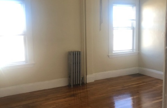 286 Beacon St.