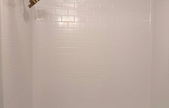 Studio, 1 bath, 422 sqft, $2,580, Unit 808