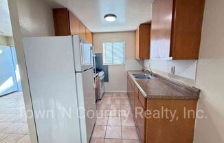 2 beds, 1 bath, $2,350, Unit # 2