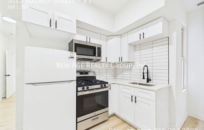 5022 Walnut Street