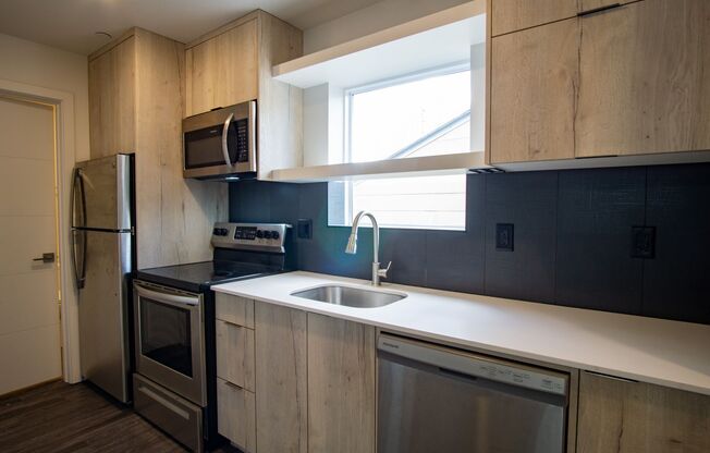 Contemporary 1-Bed Flat w/ DW, W/D & 2 WEEKS FREE!