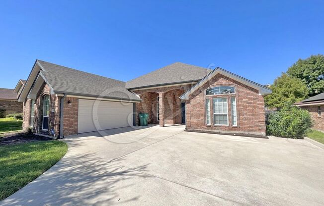 4Bd/2Ba in Harker Heights, TX!