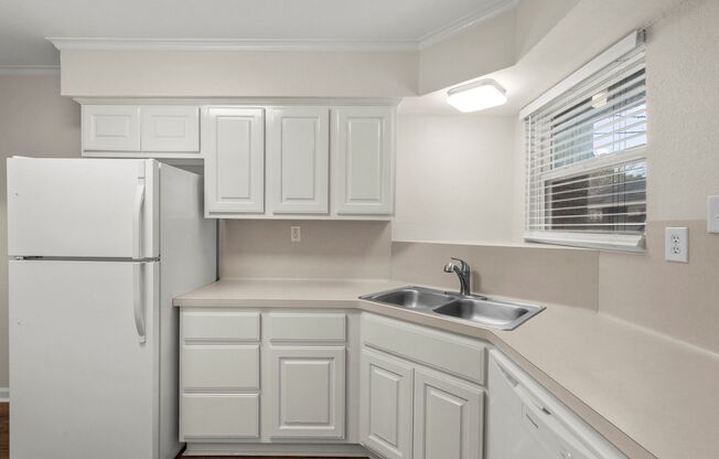 1 bed, 1 bath, 648 sqft, $1,075, Unit #19