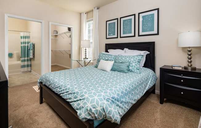 Spacious Bedrooms With En Suite Bathrooms at Abberly Place at White Oak Crossing Apartments, HHHunt Corporation, Garner, 27529