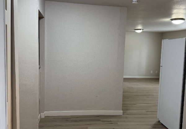 1004 S. Cloverdale St.