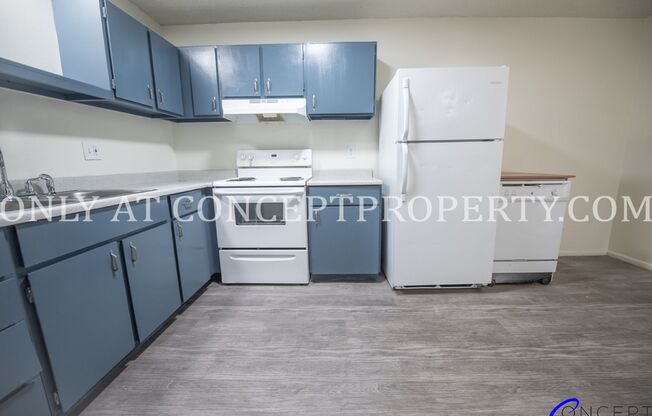 2 beds, 1 bath, 935 sqft, $1,199, Unit 15