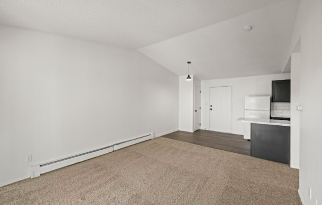 2 beds, 1 bath, 850 sqft, $697, Unit 530-309