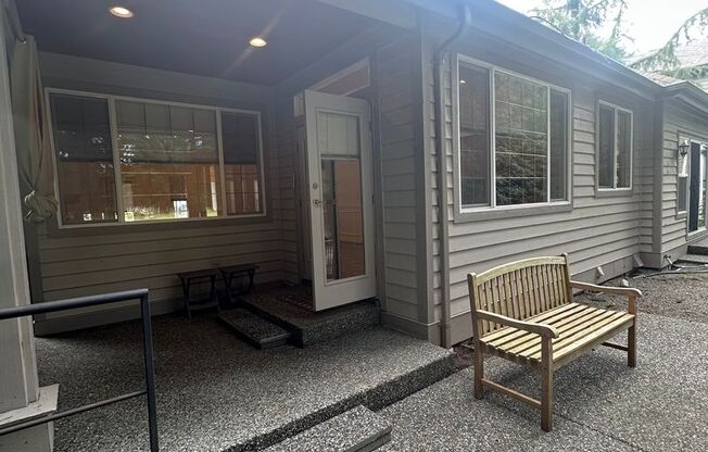 Semiahmoo Community - 8616 Blue Grouse Way, Blaine!