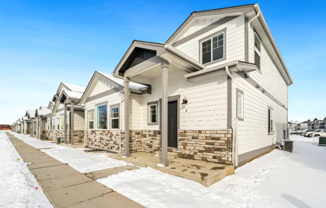 226 E CHESTNUT