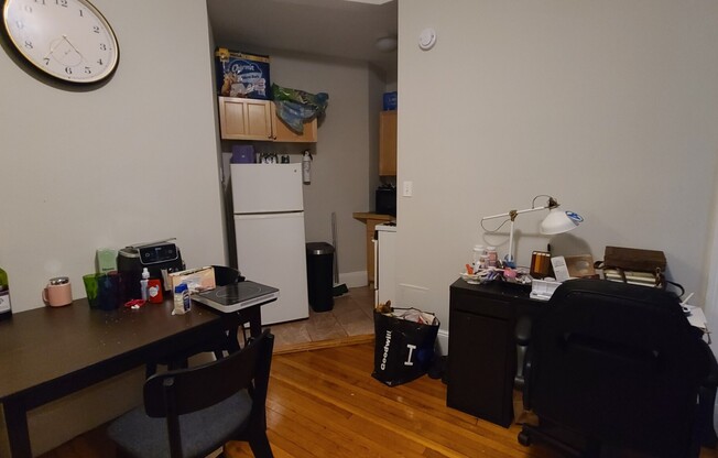 Studio, 1 bath, $2,335, Unit 16
