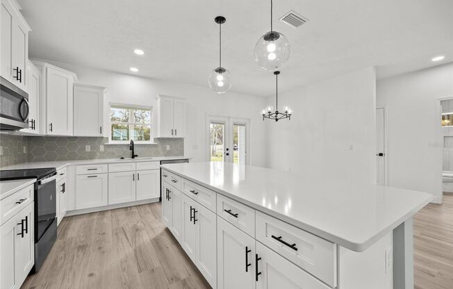 New Construction 3/2 in Bronson