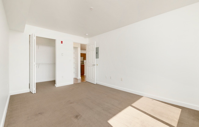 1 bed, 1 bath, 698 sqft, $2,195, Unit 408