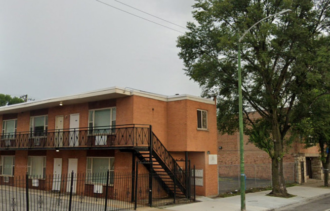 8124 S Western Ave. Chicago IL