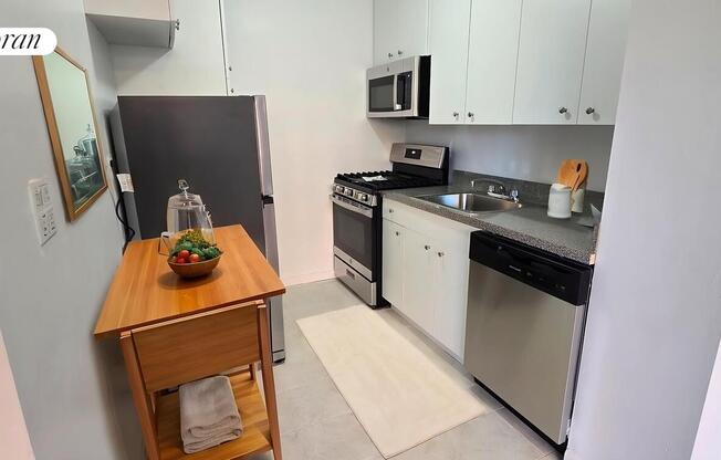 Studio, 1 bath, 475 sqft, $3,700, Unit 6K