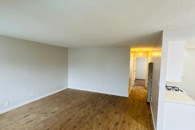 1135 W I ST