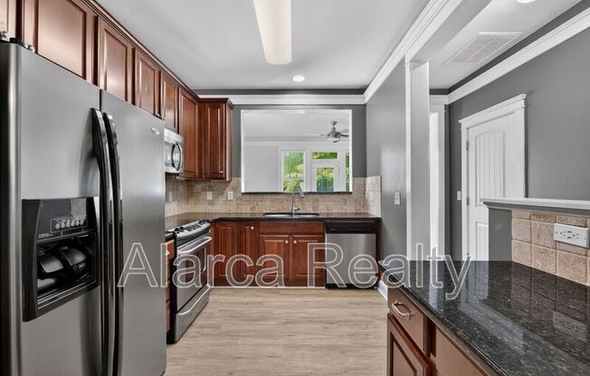 330 DAVIDSON GTWY DR