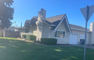 Adorable College Greens Duplex