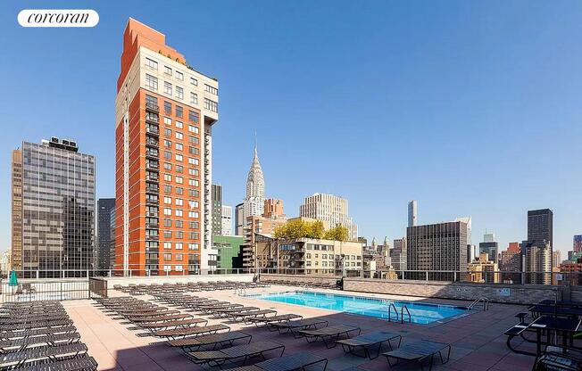 2 beds, 1 bath, 900 sqft, $5,000, Unit 3S