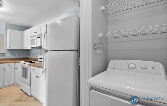 2 beds, 2 baths, $1,950, Unit UNIT 1517