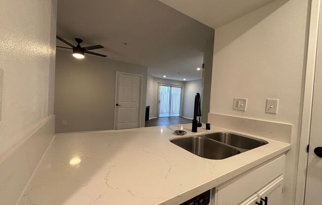 2 beds, 2 baths, 1,150 sqft, $2,148, Unit 112