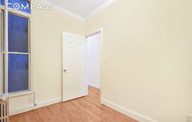 1273 1 AVE