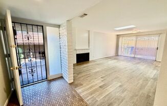 Peaceful, Quiet and Bright - Recently Remodeled 2/2 in Talmadge