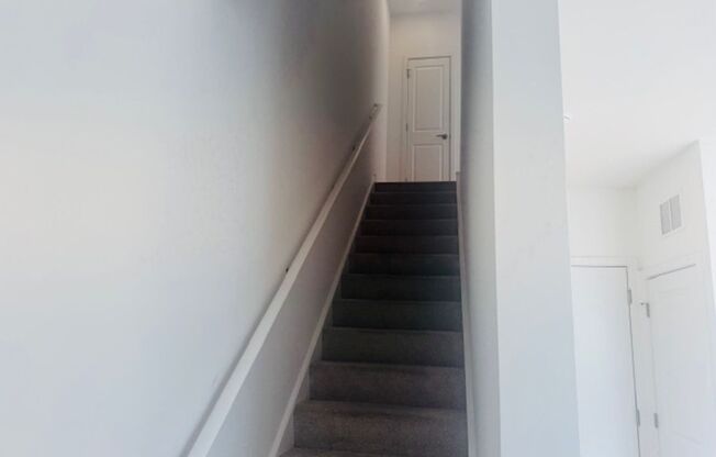 2 beds, 1.5 baths, 1,730 sqft, $2,595, Unit 4832 157th Street