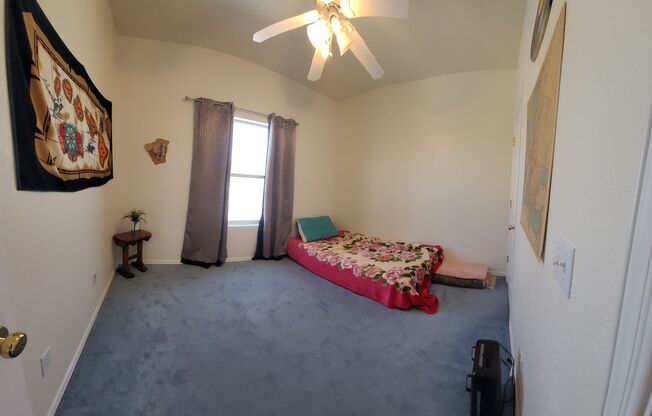 3 beds, 2.5 baths, $1,700