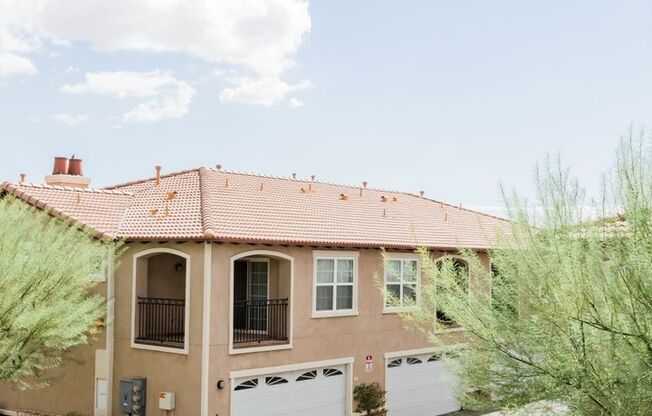 1 bed, 1 bath, 900 sqft, $1,865, Unit 701