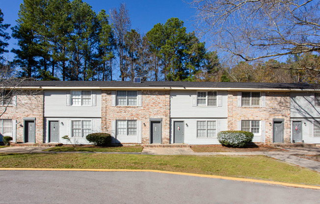 Elegant Exterior View at Retreat at St. Andrews, Columbia, SC