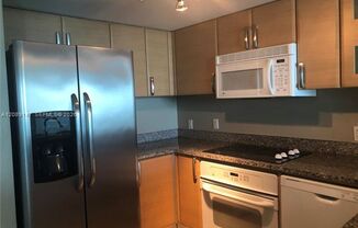 2101 Brickell Ave cu-2703, Miami, FL 33129