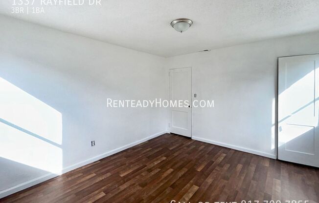 3 beds, 1 bath, $999