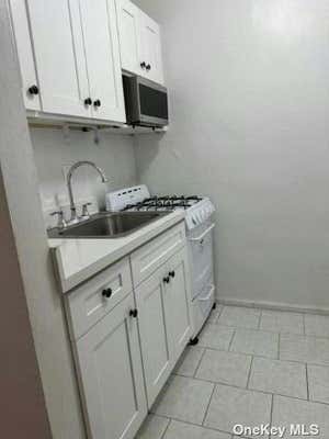 Studio, 1 bath, $1,700, Unit 4C