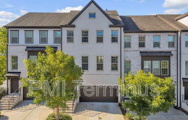 1655 MTN TOP LN SE